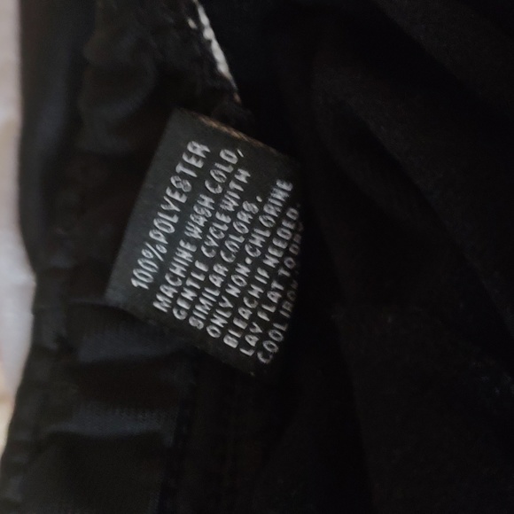 Jogging Pants 👖 - Picture 8 of 8